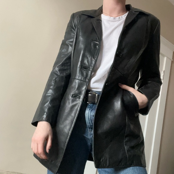 Vintage leather jacket. Double lined. Removable vest inside. - Picture 1 of 6